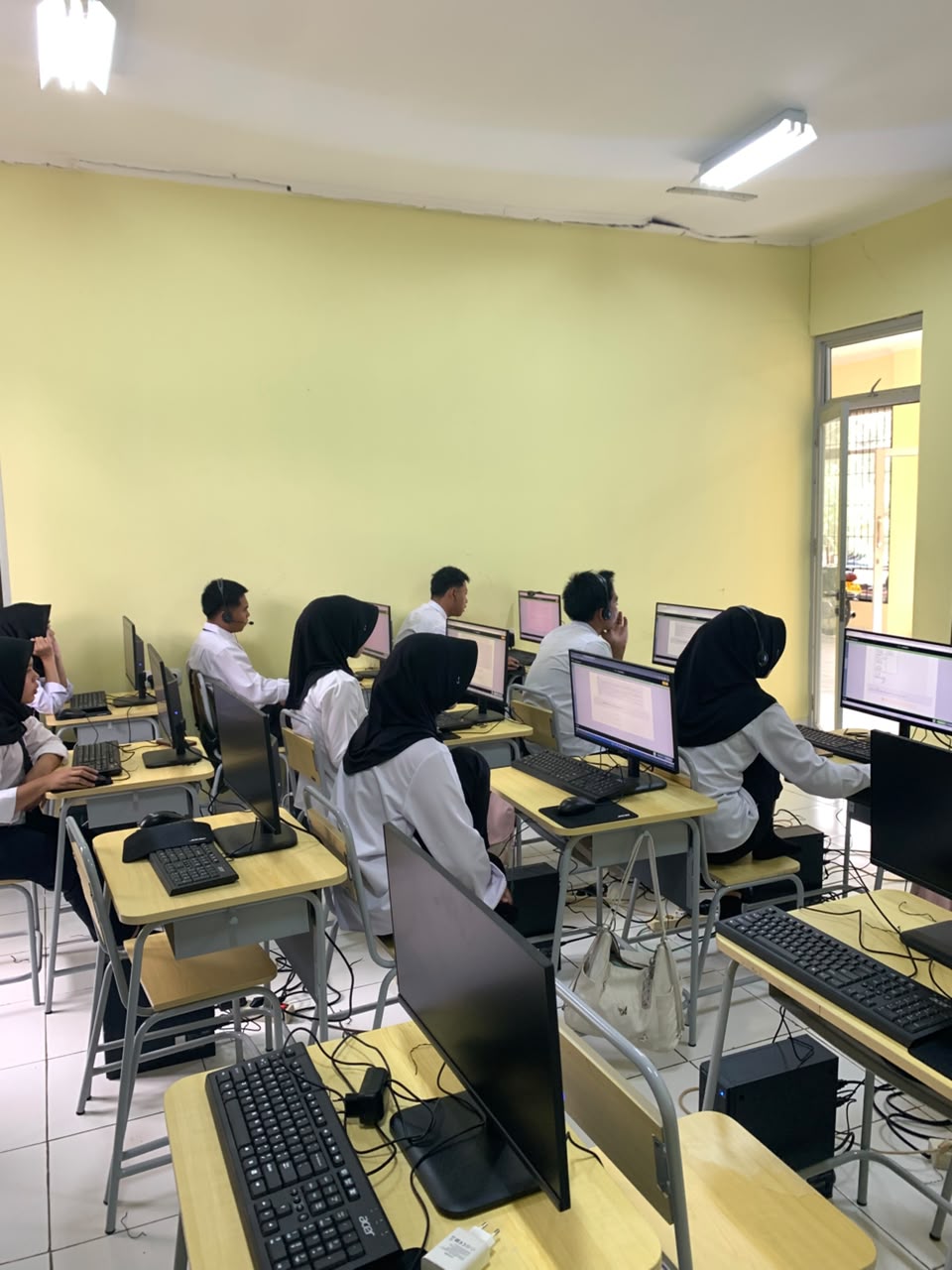 Kegiatan belajar bahasa Jepang